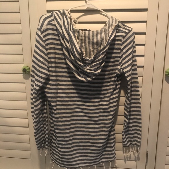 Turkish Towel Coverup - Picture 2 of 4